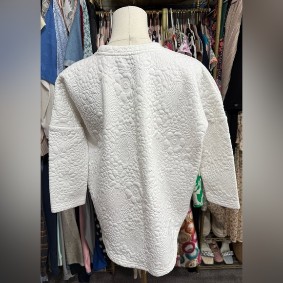 Tnuck Sport White Quilted Paisley Ally Swing Sweatshirt - XS/S - Picture 6 of 10